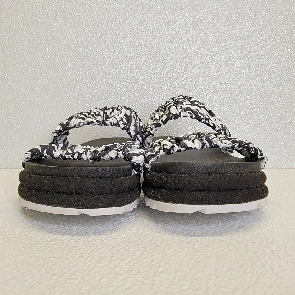 Sorel Women's Roaming Two Strap Slide Sandals Black White Size 9.5
